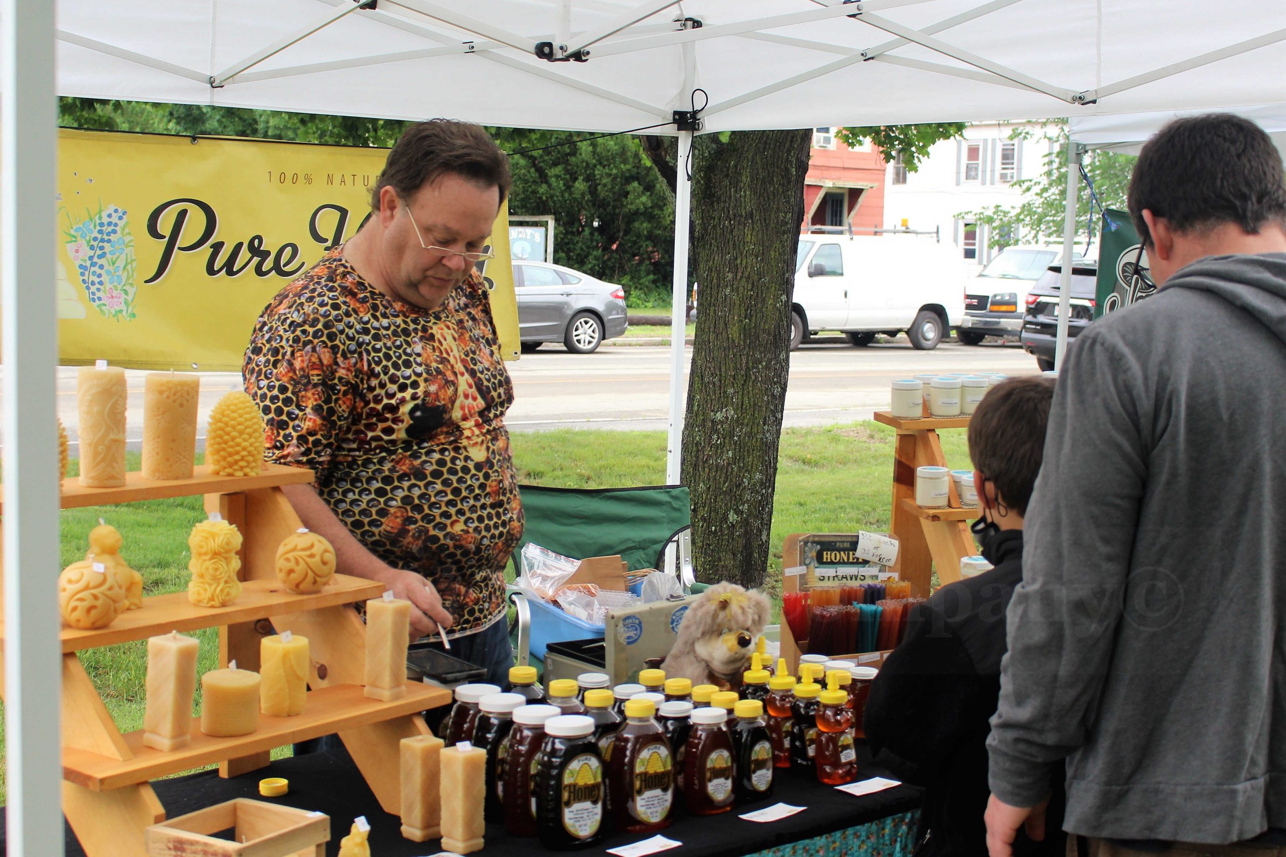 SLIDESHOW Ashland Opens 10th Farmers’ Market Season Framingham SOURCE