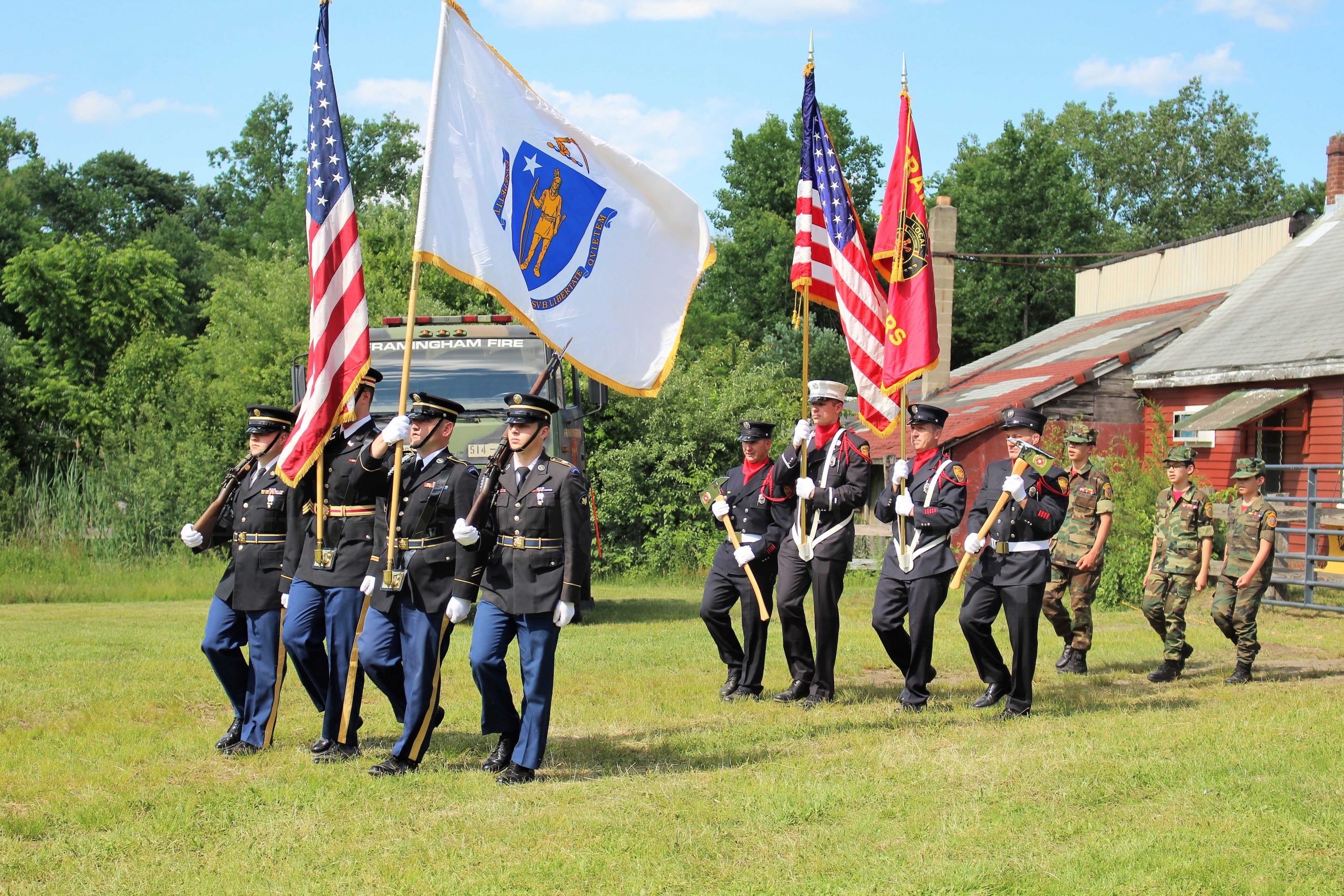 VIDEO & SLIDESHOW: Flag Retirement Ceremony at National Lancers ...