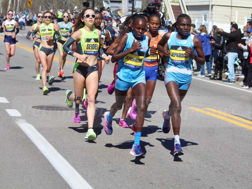 Kenyans Chebet And Jepchirchir Win 2022 Boston Marathon Framingham Source 