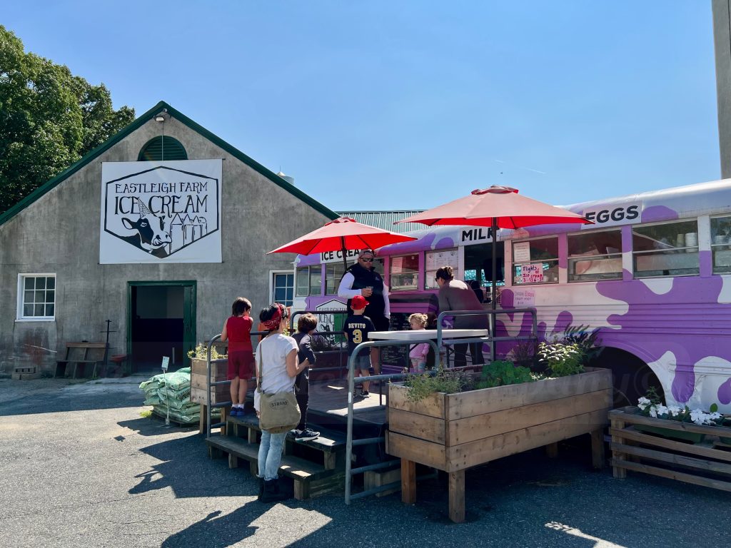 Photos Eastleigh Farm Hosts Beer Garden In Conjunction With Exhibit A Framingham Source 7306